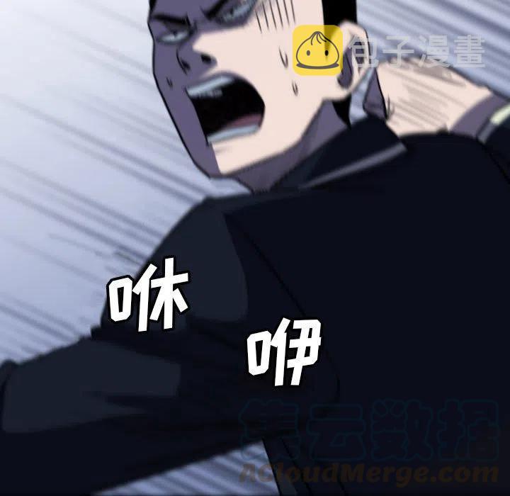 5892