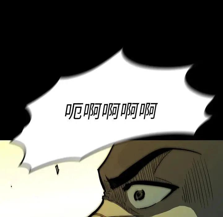 1121