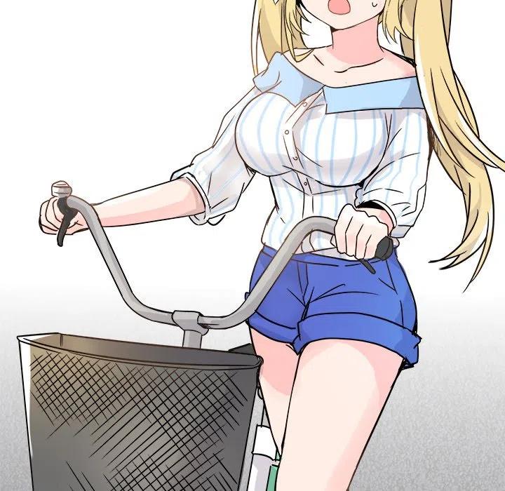943