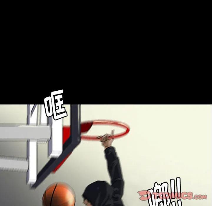 1569