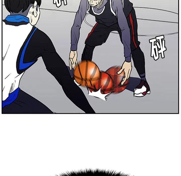 853