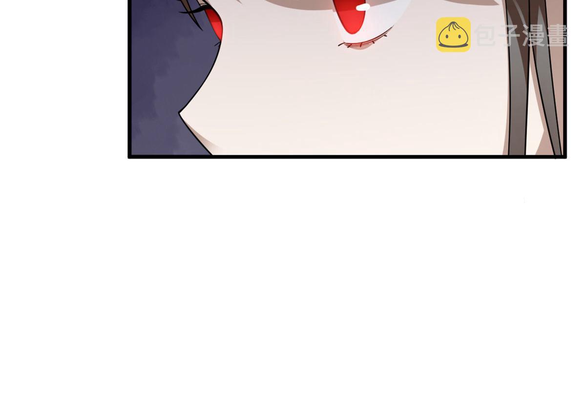 37121
