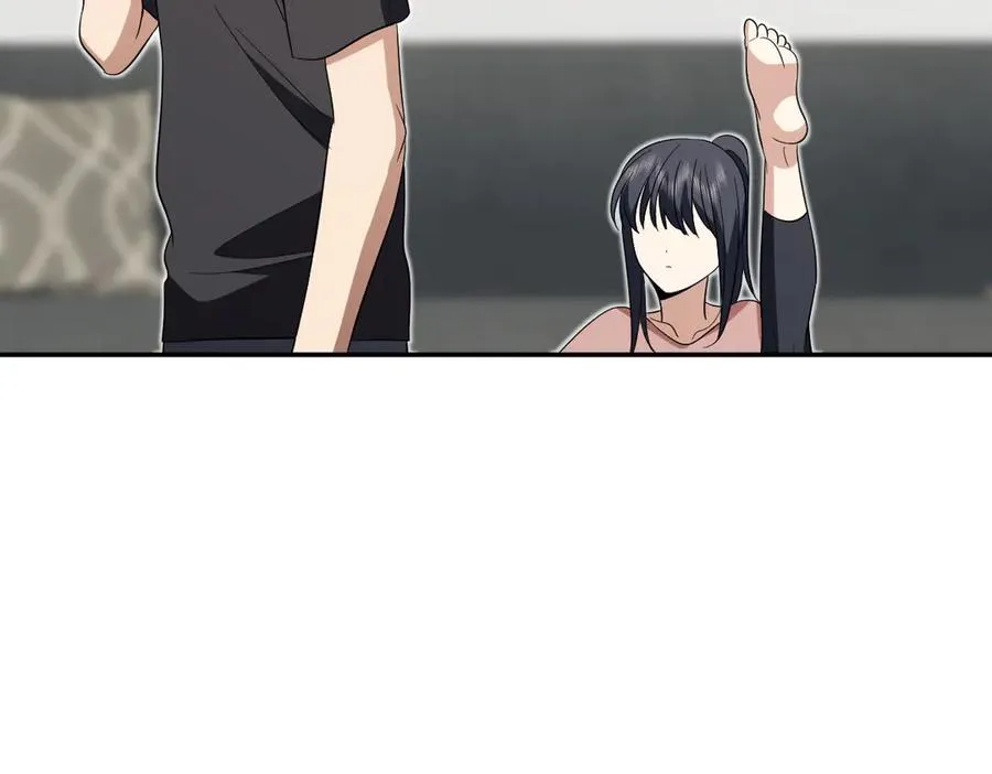 34562